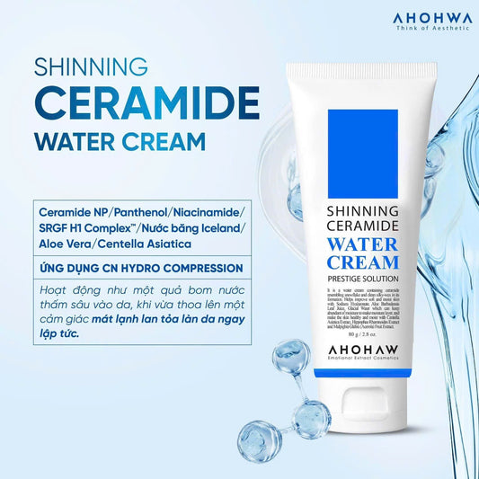 Description
It contains ceramide resembling snowflake and clean silky-wax in its formation. 
Helps improve soft and moist skin with hyaluronic acid and ceramide which can keep abundant of moisture to make moisture layer and silky oil layer on the skin wil